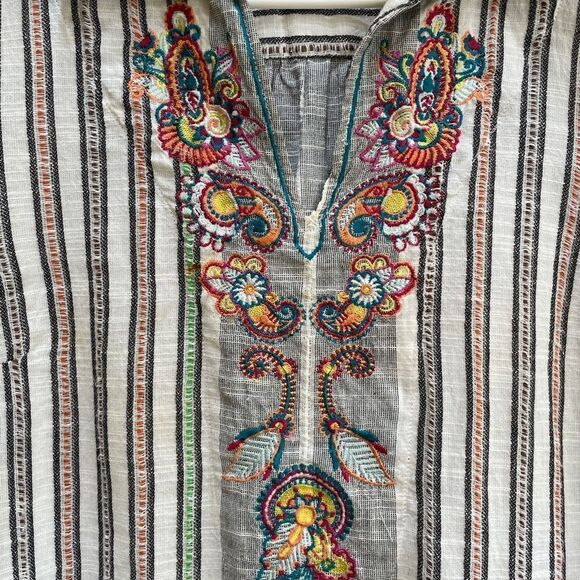 SOFT SURROUNDINGS ARABA EMBROIDERED TUNIC TOP - Picture 5 of 7